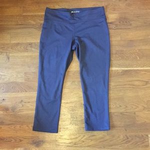 Cropped Gray Athletic Pants